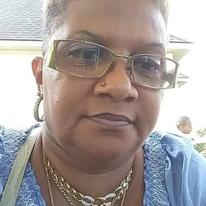 Meet your Posher, Gwendolyn larkins